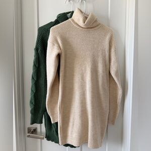 Cozy Cream and Green Turtleneck Sweater dress Set